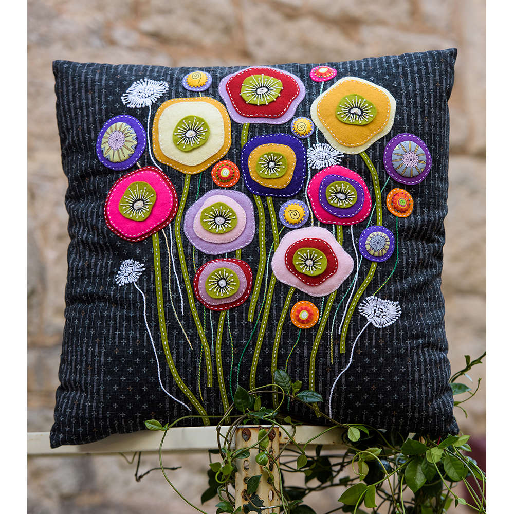 Wallflower Cushion-Pattern