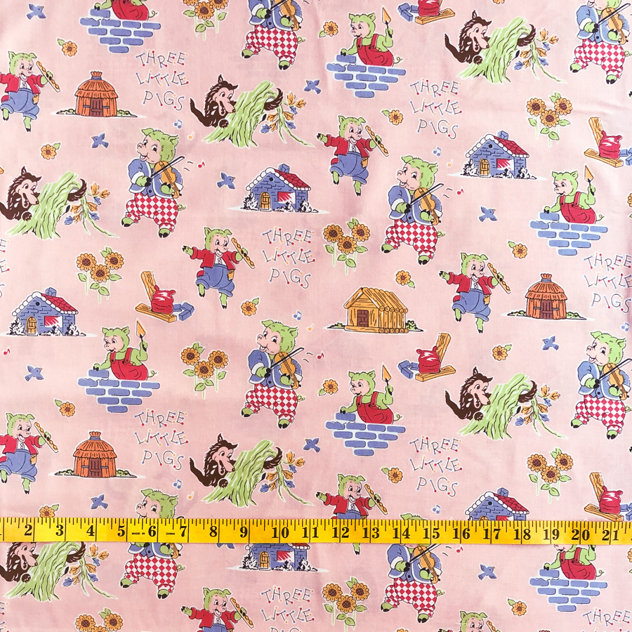 Three Little Pigs - pink background